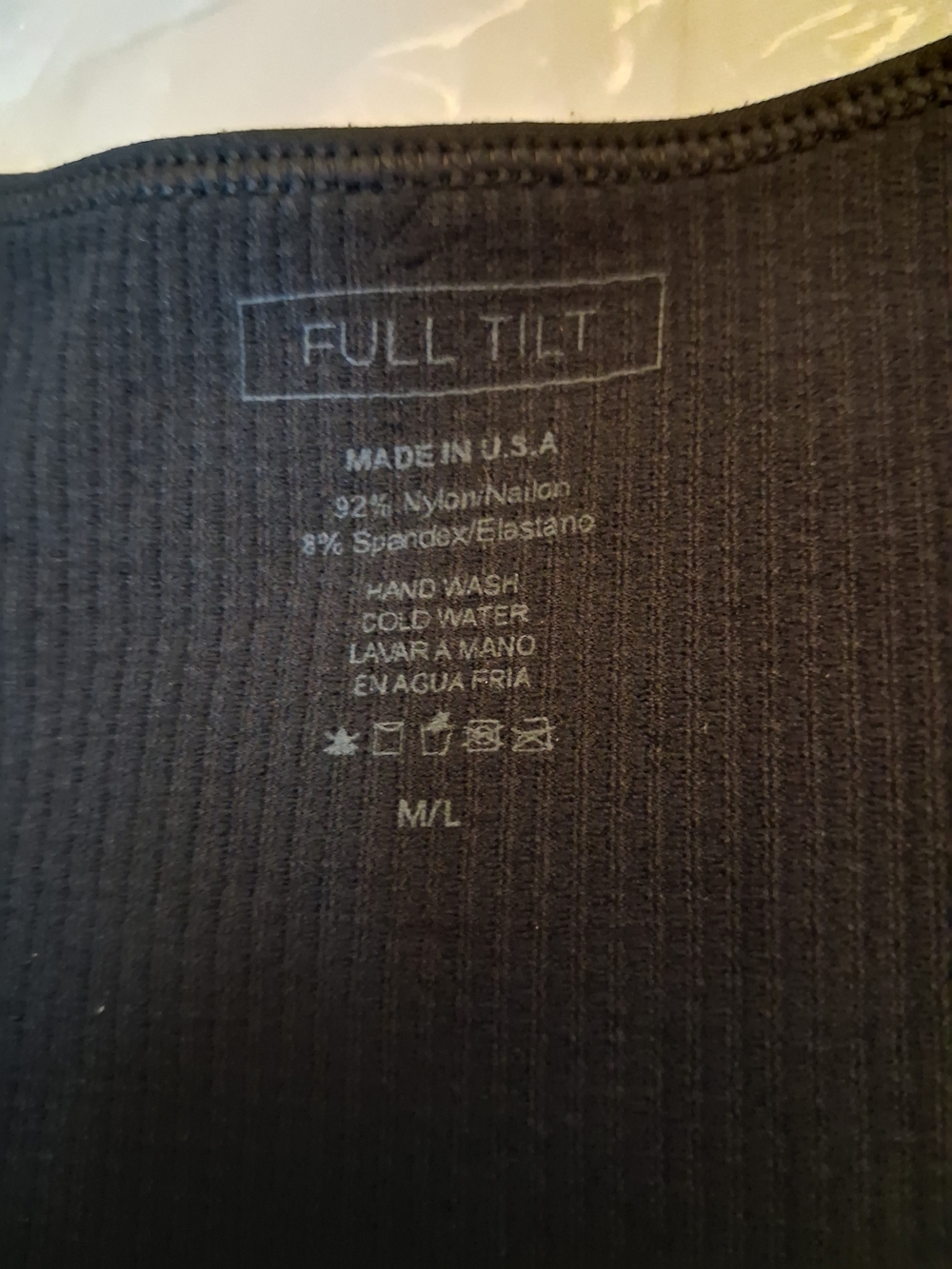 Full Tilt Women's Black Ribbed Crop Top Size M/L